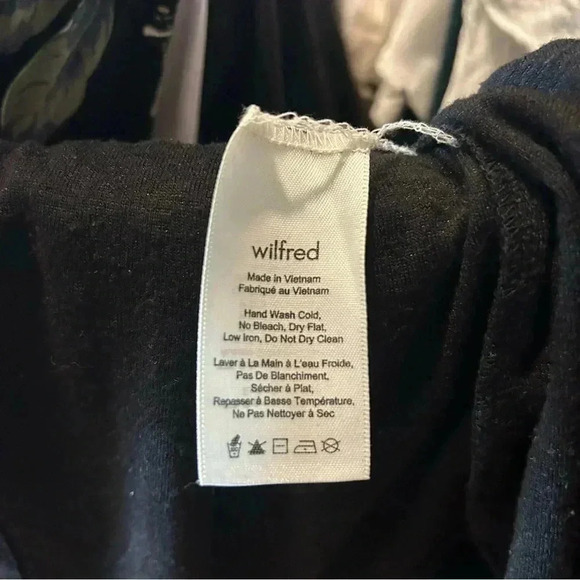 Aritzia - Wilfred  Top - Picture 6 of 7